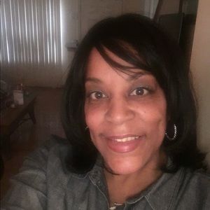 Meet your Posher, Tina